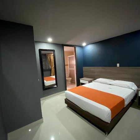 Hotel Latino Medellin Exterior photo