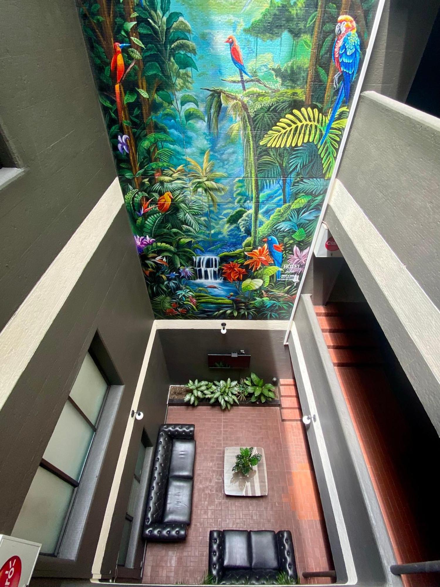 Hotel Latino Medellin Exterior photo